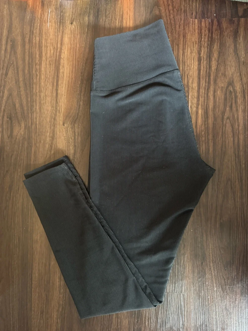 Beach Riot, Core Collection,
Ayla Legging Black - Picture 4 of 6